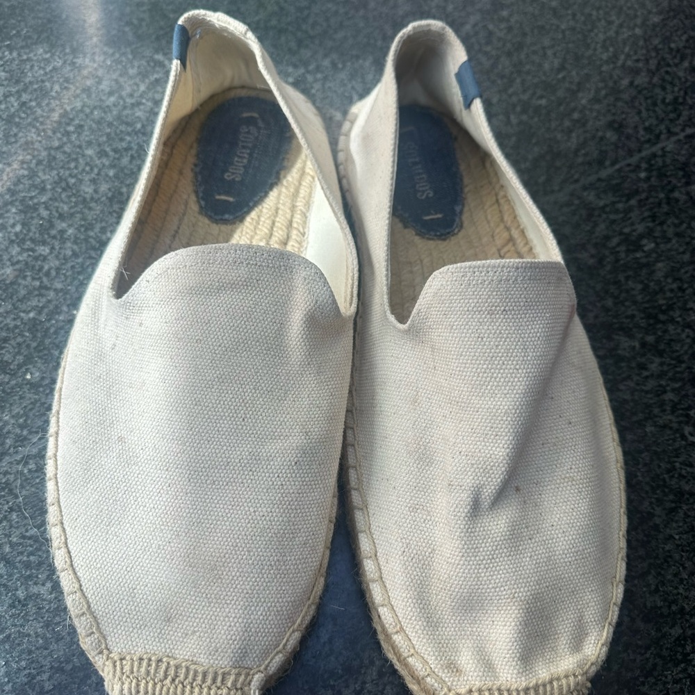 Men’s espadrilles slip on by Soludos